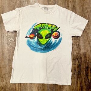 Alien tshirt trippy teen hearts brand